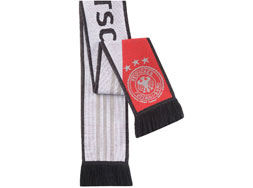 Der Adidas DFB WM 2014 im Shop Der Adidas DFB Schal der WM 2014 als Fanartikel der deutschen Nationlmannschaft