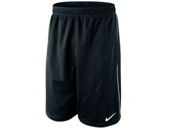 Die Nike Foundation 12 Trainingsshort für den Sporteinsatz im Training Nike Foundation 12 Trainingsshort für den Sport