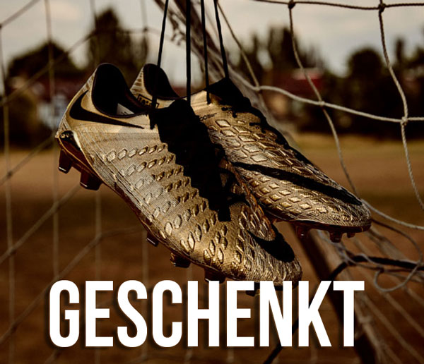 ⚽ jetzt kannst du exklusiv ein paar Fußballschuhe für dich als Geschenk bekommen. ⚽