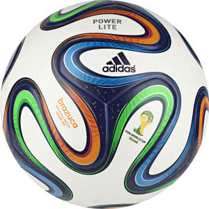 Adidas Brazuca Junior Bälle mit dem Junior 290 und dem Junior 350