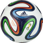 Der Adidas Brazuca Top Replique Ball Trainingsball