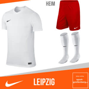 Die Nike Leipzig Trikots Hosen Stutzen 2017/2018 Home als Heim Trikots im Trikotsatz