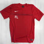 Die Nike Shirts mit Bedruckung der Initialen in höhe 5cm
