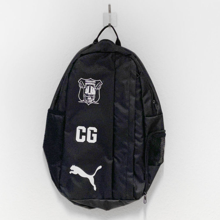 schwarzer Puma Rucksack incl Logo Druck in weiß