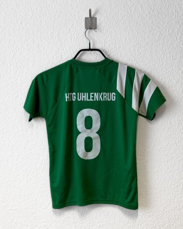 grünes Retro Trikot mit Nummern in weiß
