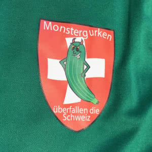 Der Team Trikotsatz der Monstergruken mit Logo