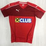 Die Puma Trikots mit RB Club Logo und Nummern