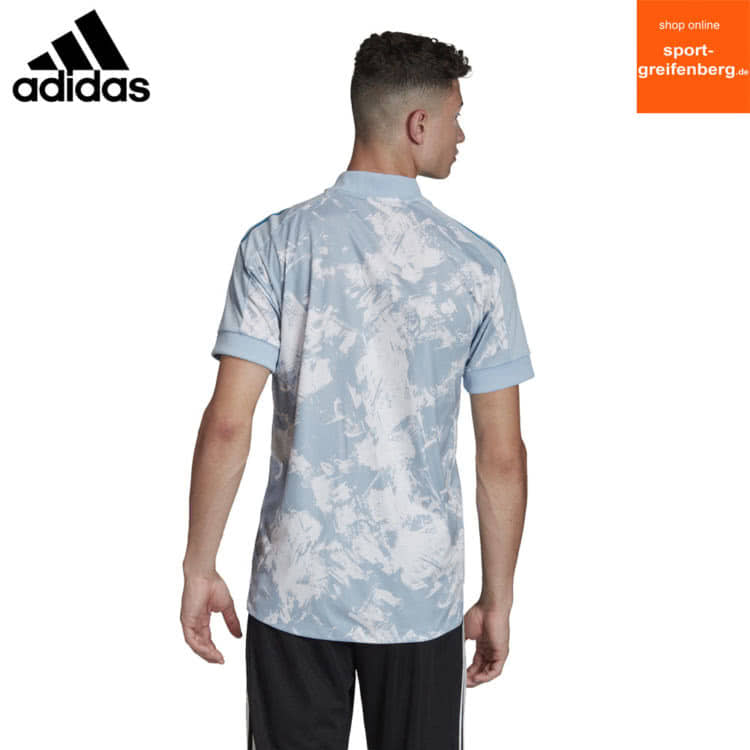 Das adidas Primeblue Jersey mit freier Fläche für eine Bedruckung