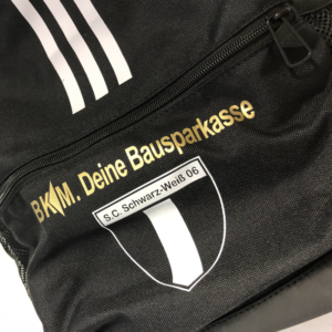Der adidas Rucksack mit Bedruckung für den Verein