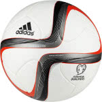 Adidas EM 2016 Quali Ball OMB als offizieller Spielball