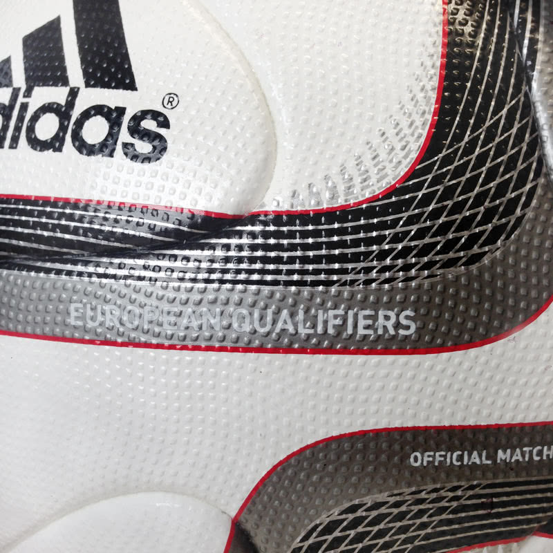 Adidas European Qualifiers OMB der EM 2016 Quali Spielball ...