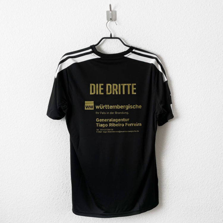 schwarze adidas Trainingsshirt mit goldenem Aufdruck