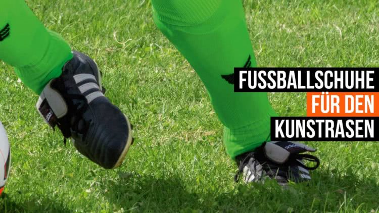 Welche Fußballschuhe darf man auf dem Kunstrasen spielen?