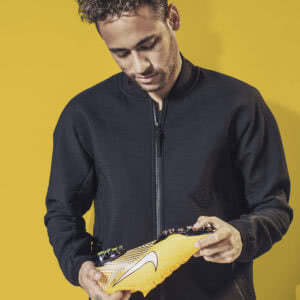 Die Nike Mercurial Vapor von Neymar in gelb