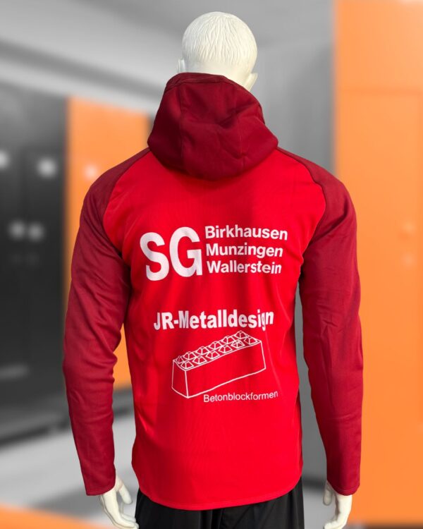 rote Jako Kapuzenjacken mit Bedruckung auf dem Rücken