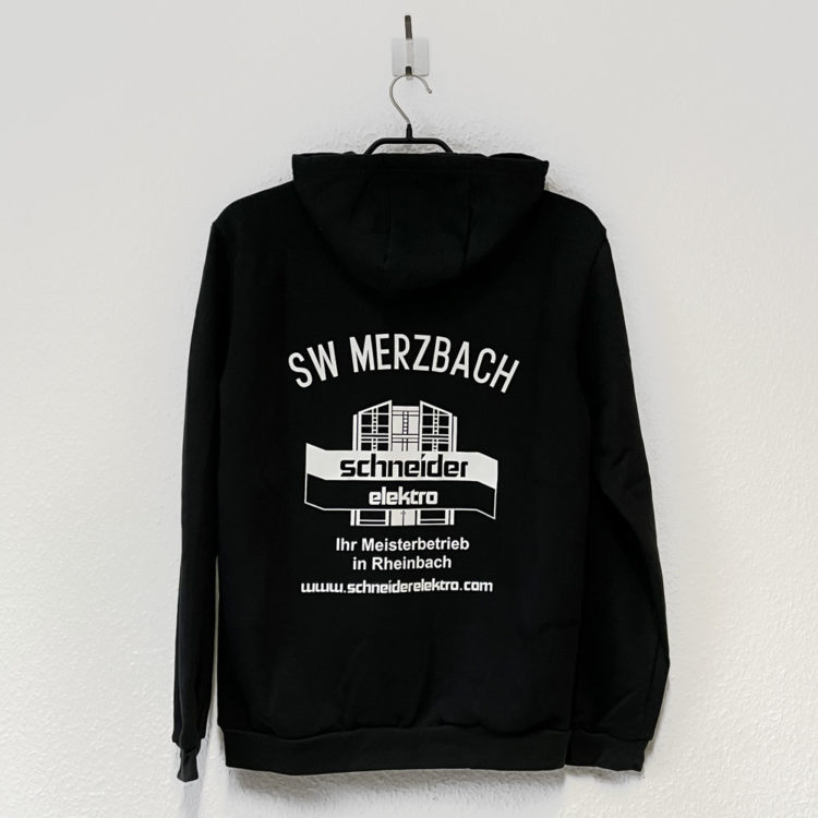 Das schwarzes adidas Hoody mit Druck in weiß