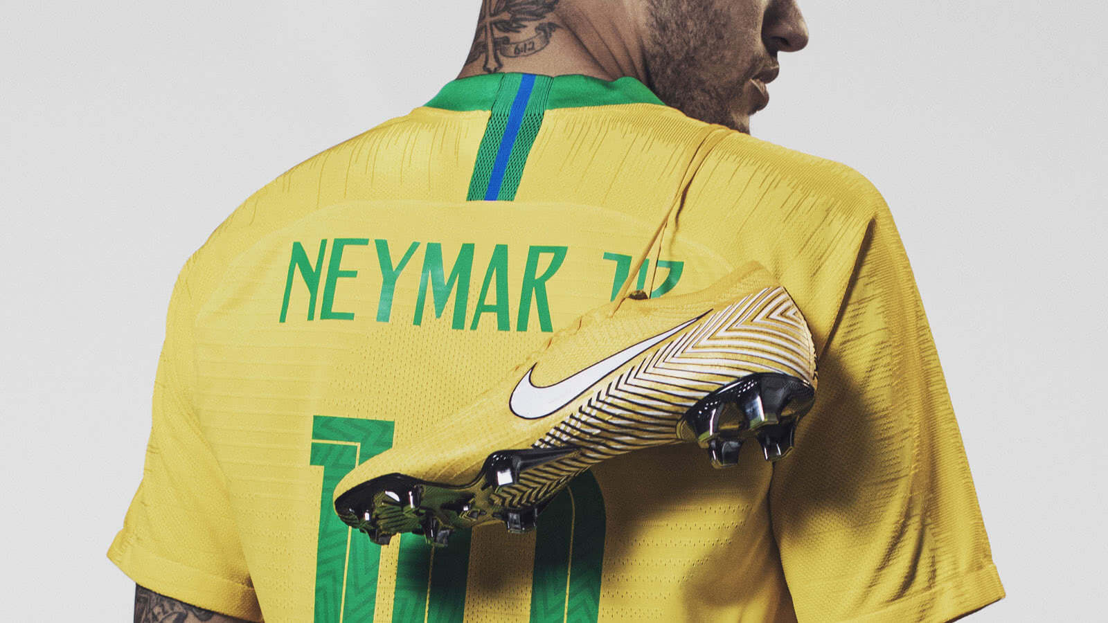 warum trägt neymar nike mercurial vapor und nicht superfly