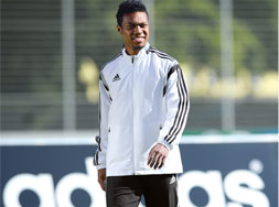 Adidas Condivo 14 Präsentationsanzug und Freizeitanzug Den Adidas Condivo 14 Präsentationsanzug im Sportartikel Versand als Freizeitanzug bestellen
