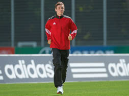 Den Adidas Sereno 14 Präsentationsanzug online bestellen Adidas Sereno 14 Präsentationsanzug online bestellen - Trainingsanzug