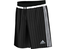 Die Adidas Tiro 15 Woven Short kaufen Die Adidas Tiro 15 Woven Short als kurze Freizeithose