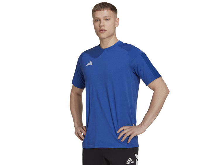 das adidas Tiro 23 Competition Tee als Baumwolle T-Shirt für deine Mannschaft bestellen