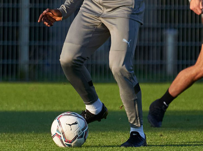 Die Puma teamFinal Trainingshose kaufen