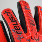 Reusch Attrakt Grip Evolution Finger Support Junior - red